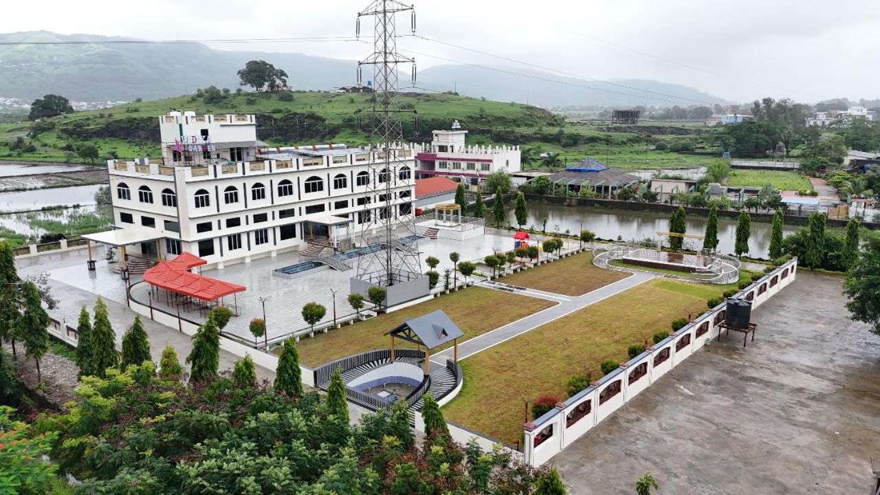 Hotel Vedika Garden Lonavla Exterior foto